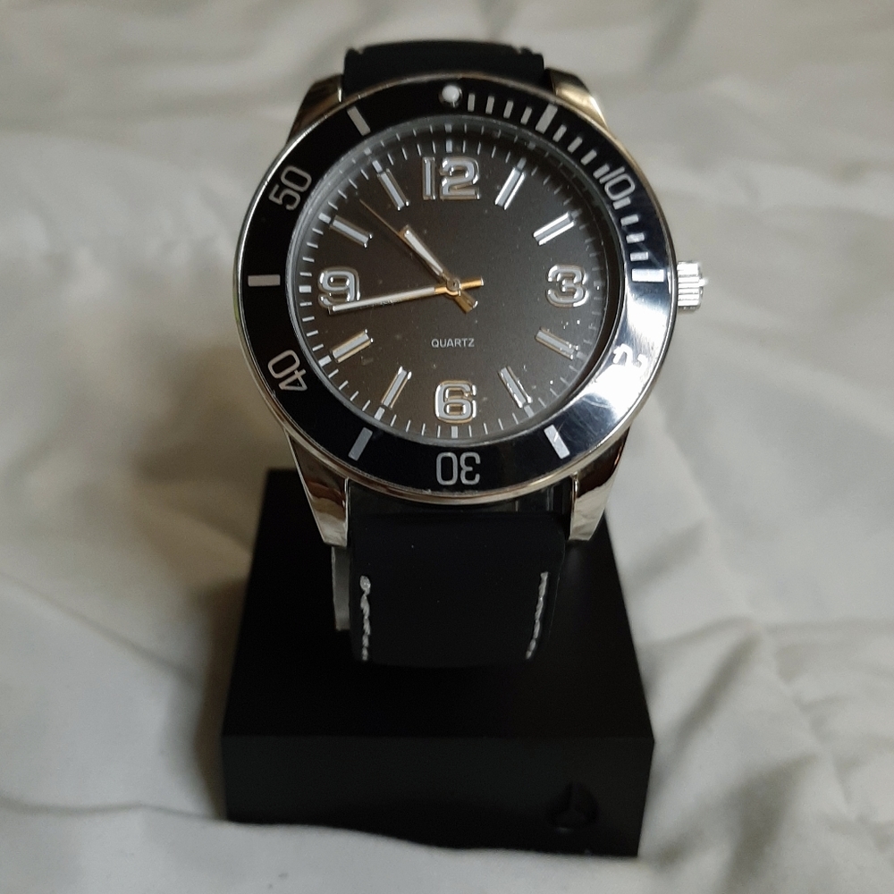 Mens Classic Watch